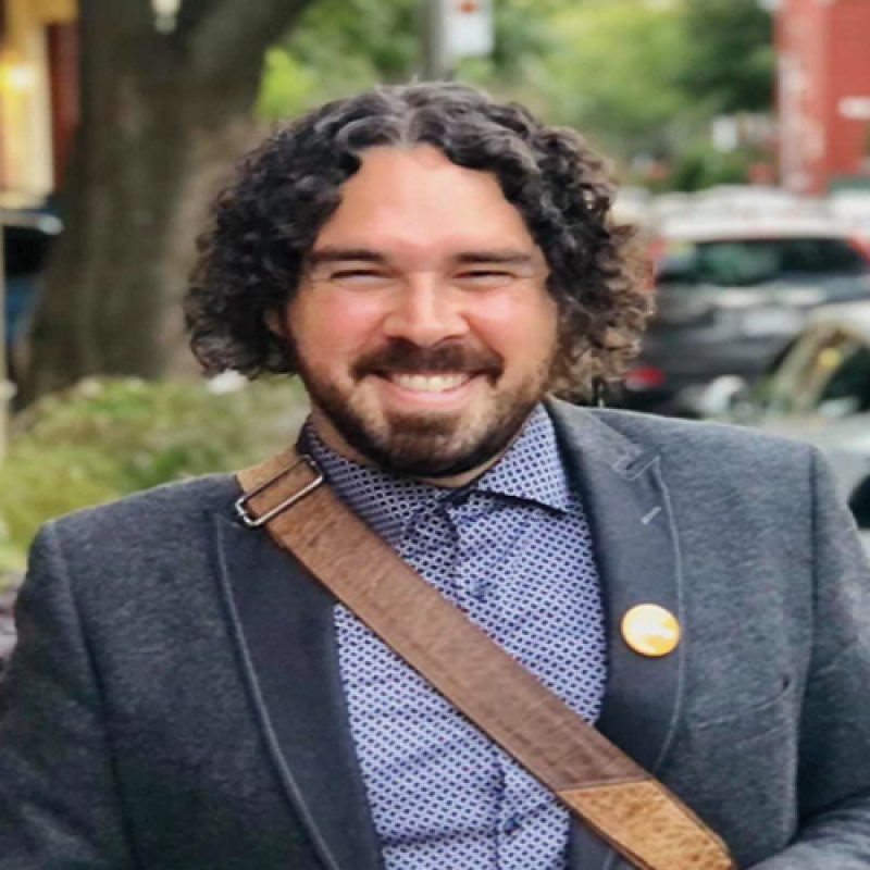 24059-bureaut-400x488-webpage-ph (1)